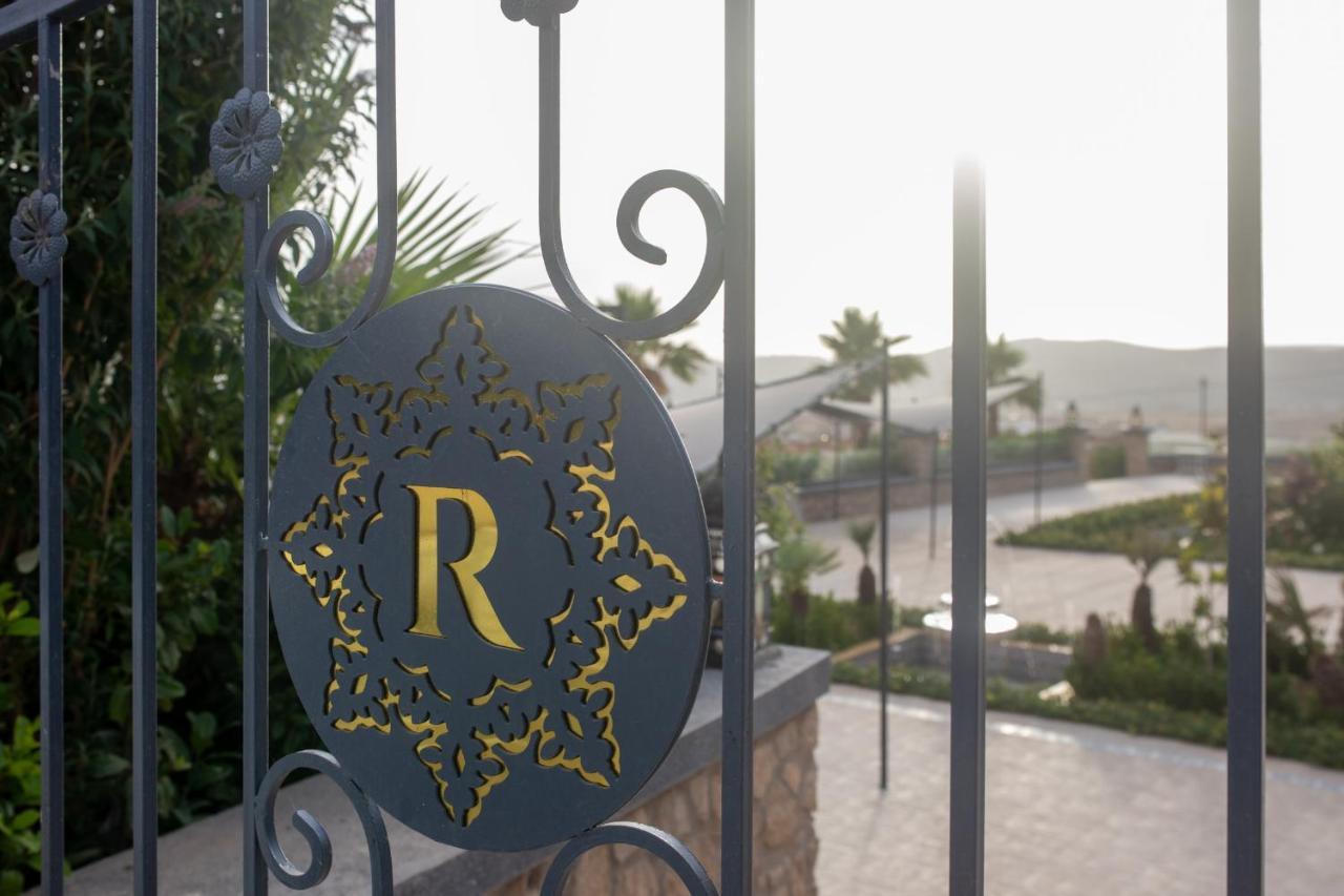 Riad Gold Azrou Luaran gambar