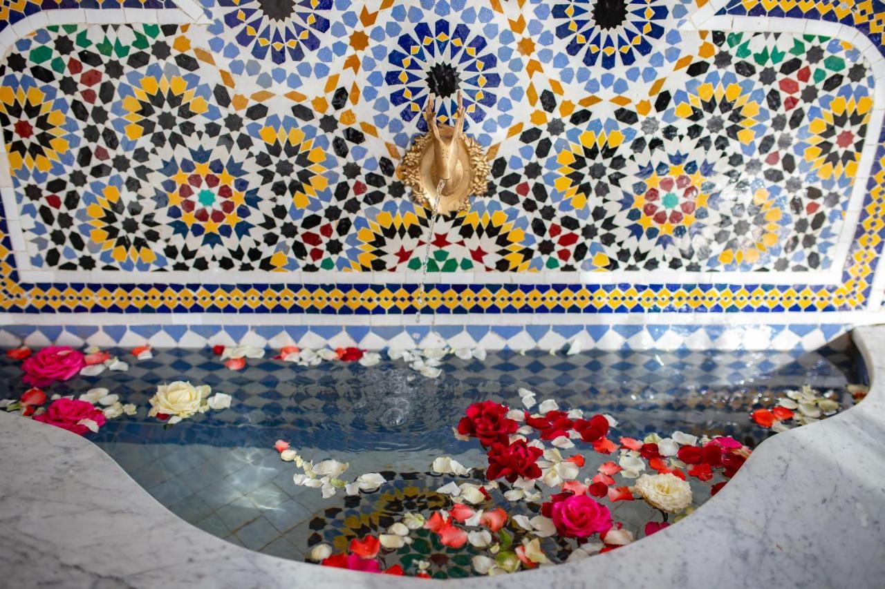 Riad Gold Azrou Luaran gambar