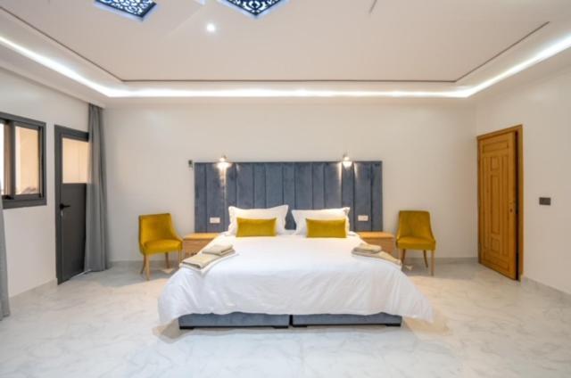 Riad Gold Azrou Luaran gambar