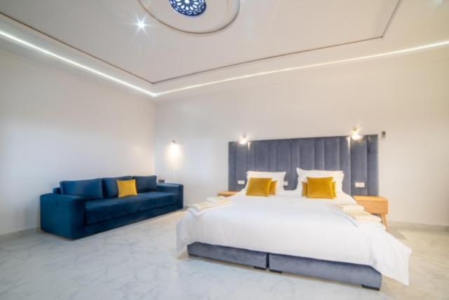 Riad Gold Azrou Luaran gambar